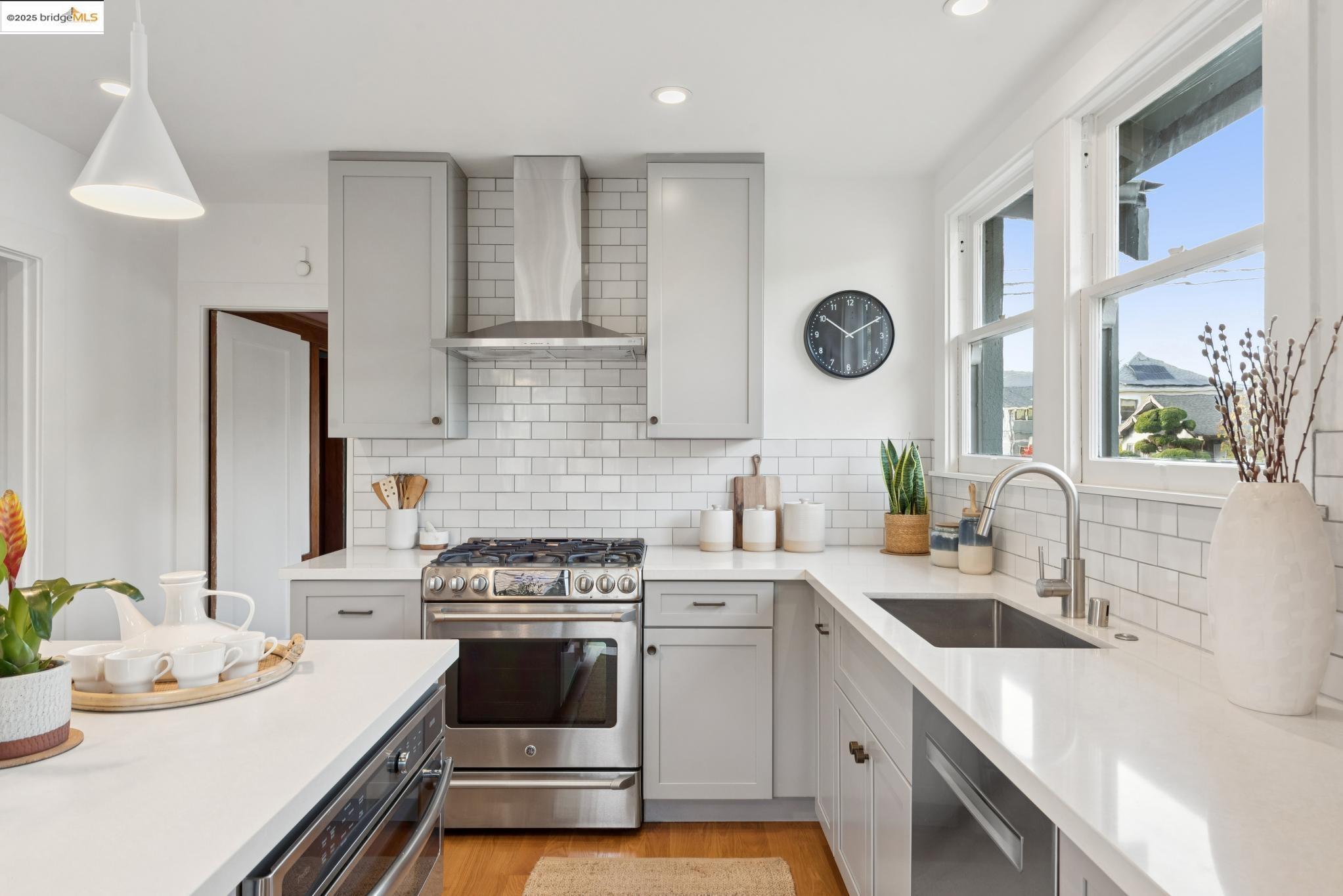 2201 McGee Avenue Berkeley, CA 94703 - Photo 24 of 46