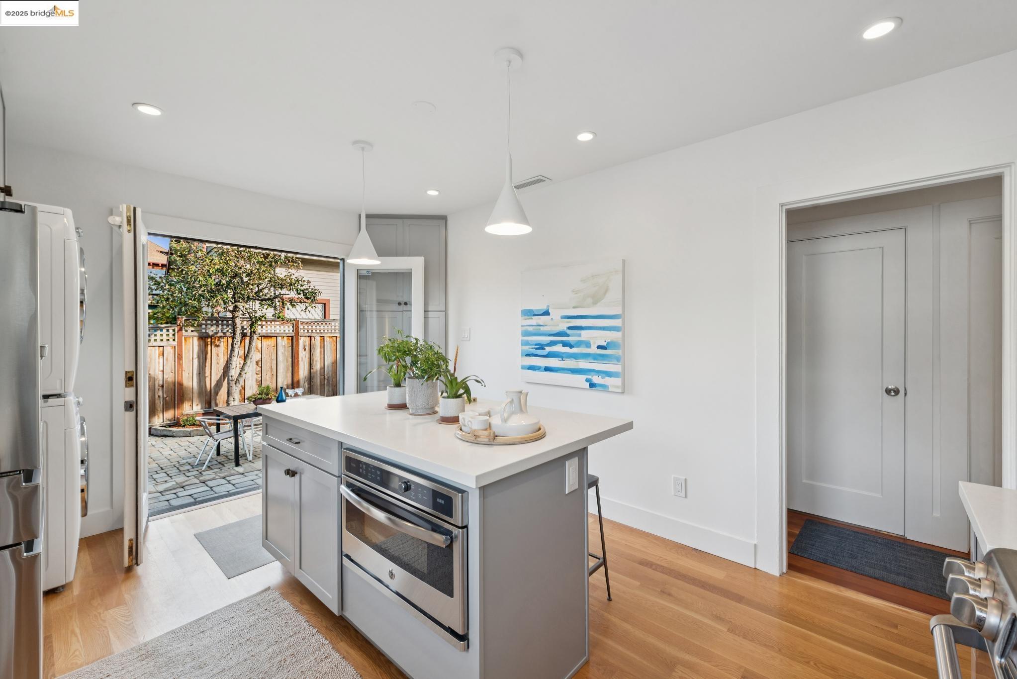 2201 McGee Avenue Berkeley, CA 94703 - Photo 25 of 46