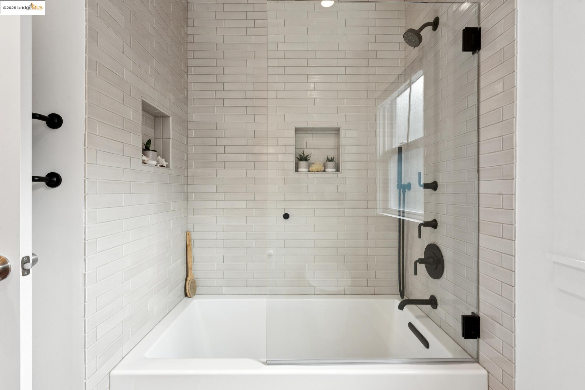 2201 McGee Avenue Berkeley, CA 94703 - Photo 33 of 46