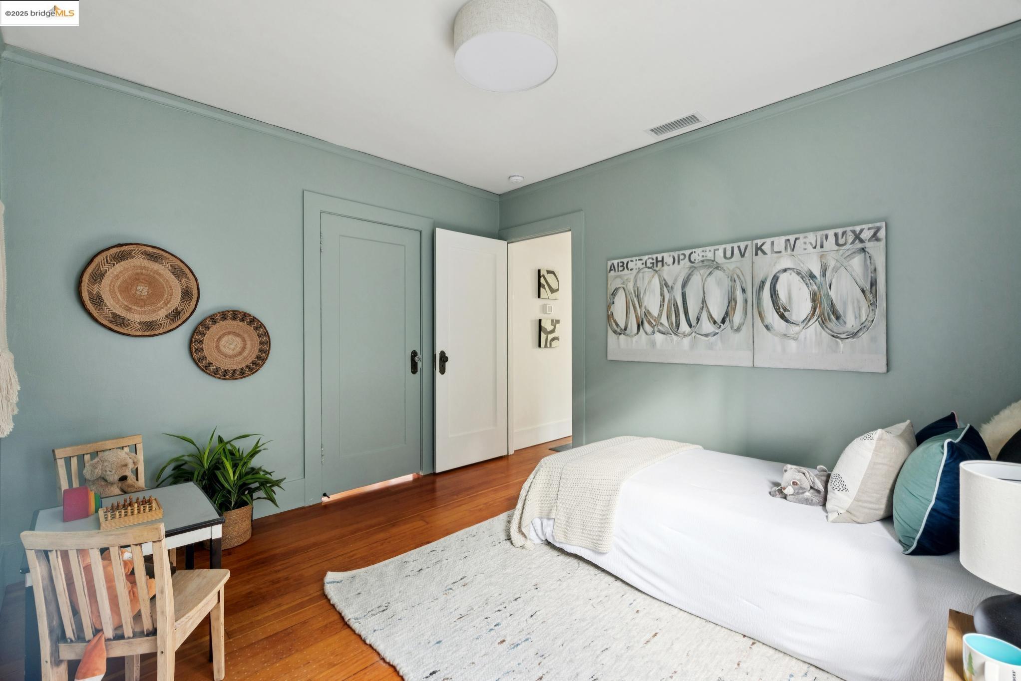 2201 McGee Avenue Berkeley, CA 94703 - Photo 37 of 46