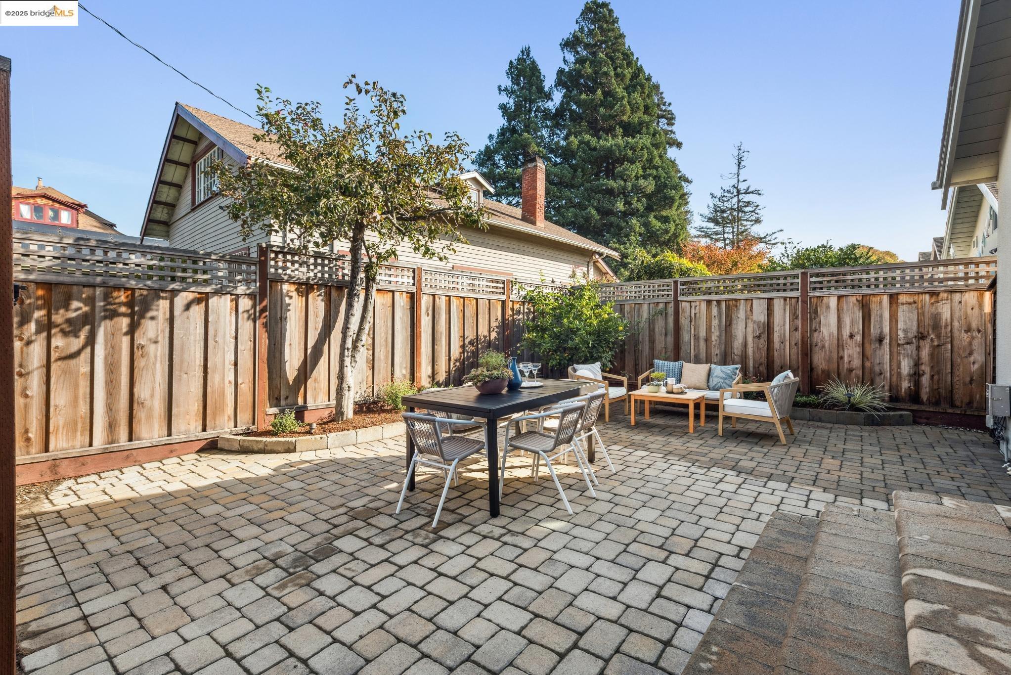 2201 McGee Avenue Berkeley, CA 94703 - Photo 39 of 46