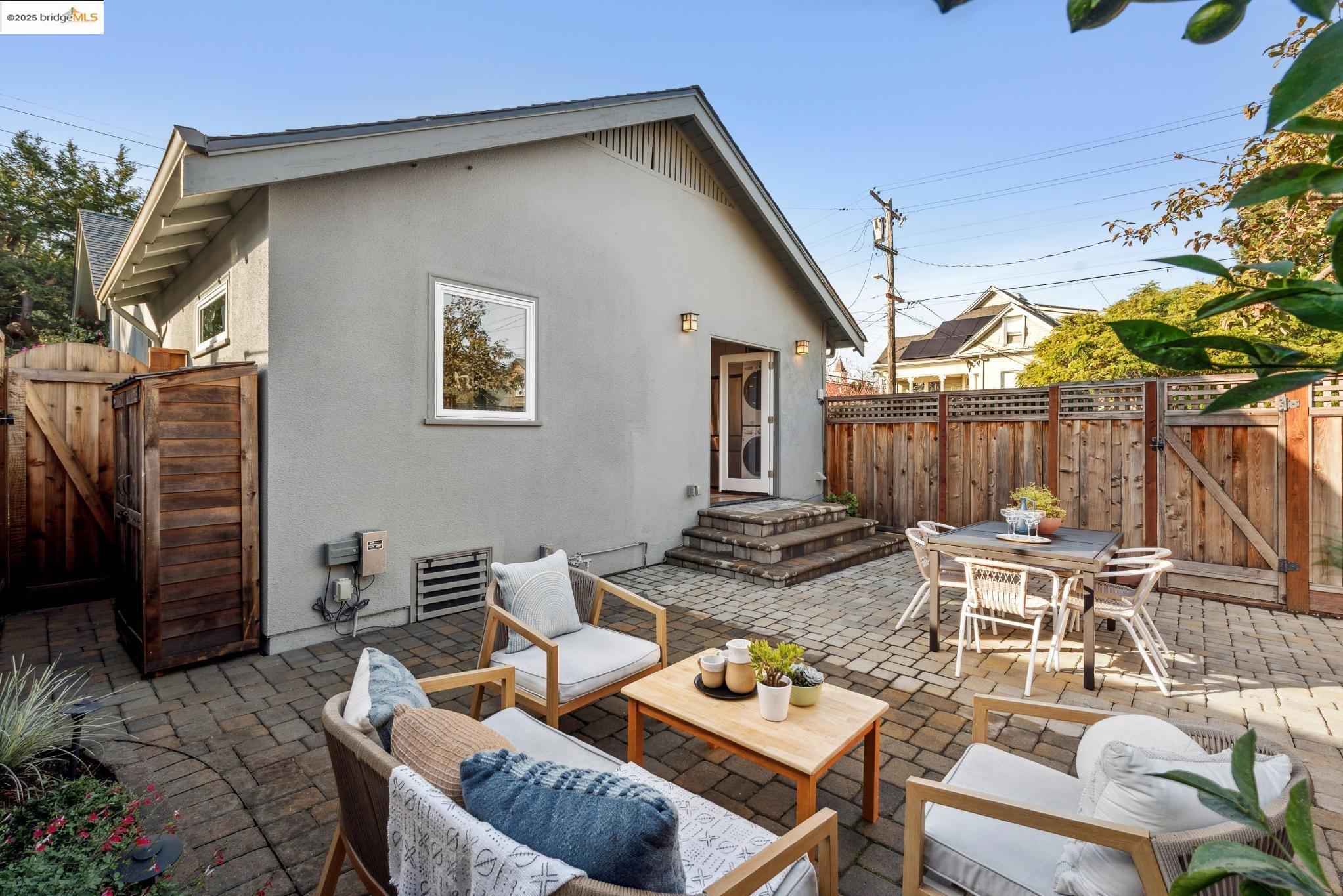 2201 McGee Avenue Berkeley, CA 94703 - Photo 42 of 46