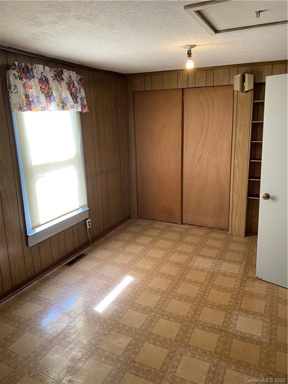 4835 Dysartsville Road Morganton, NC 28655 - Photo 10 of 14 Gallery Image 10