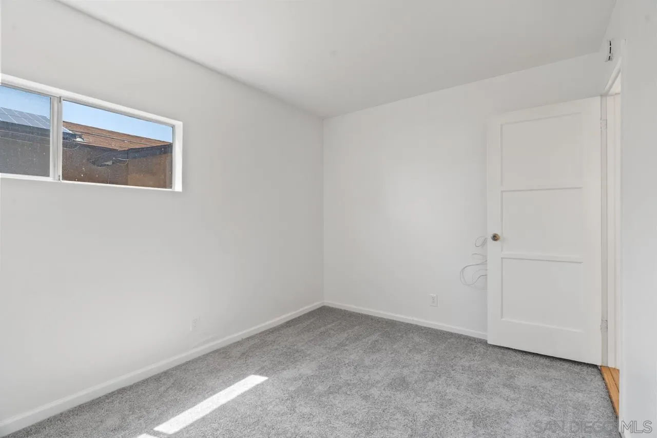 998 Joplin Drive El Cajon, CA 92021 - Photo 16 of 38 a view of an empty room