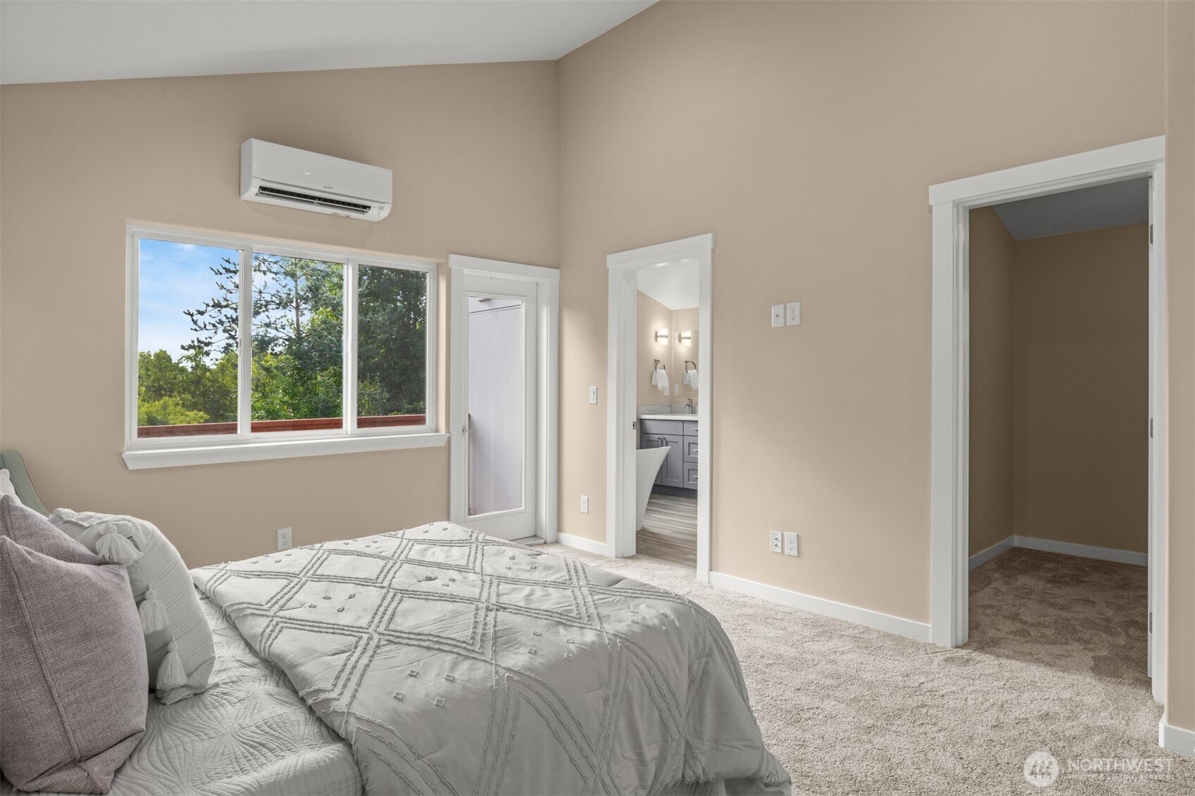6419 Ellis Avenue South Seattle, WA 98108 - Photo 23 of 28 a bedroom with a bed and a window