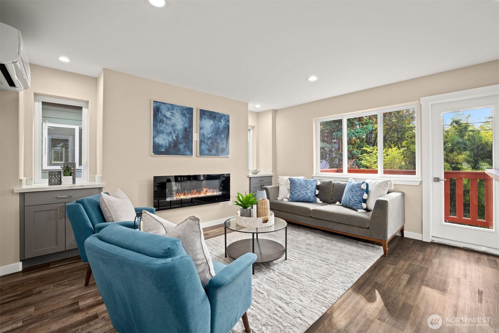 6419 Ellis Avenue South Seattle, WA 98108 - Photo 5 of 28 a living room with furniture and a fireplace