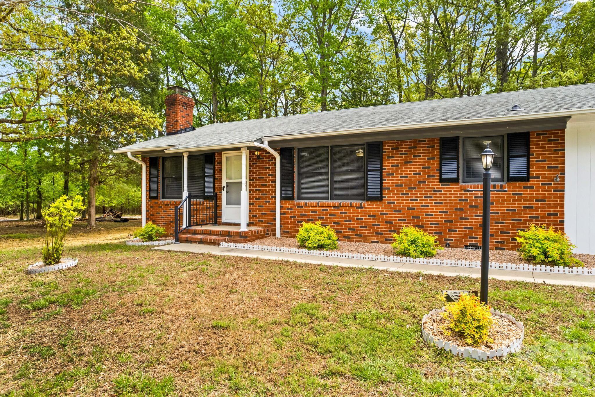 6325 Long Ferry Road Salisbury, NC 28146 - Photo 2 of 48