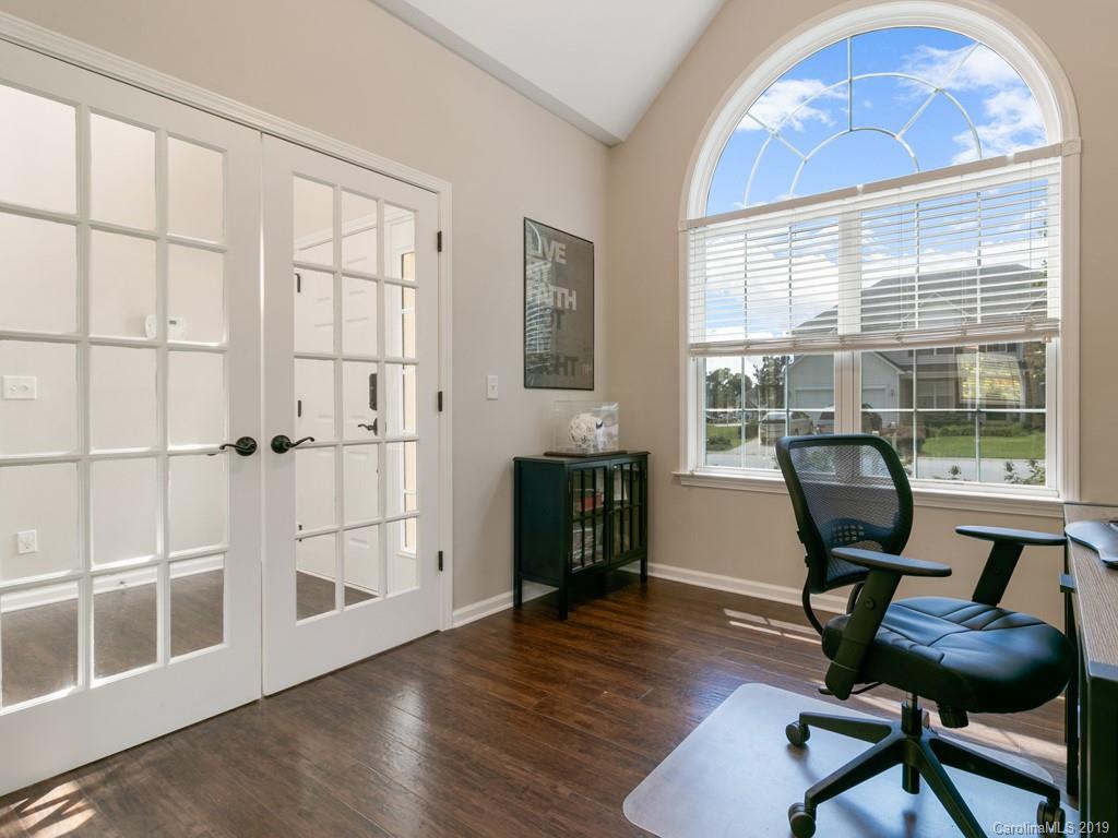 209 Wildbriar Road Fletcher, NC 28732 - Photo 8 of 45 Gallery Image 8