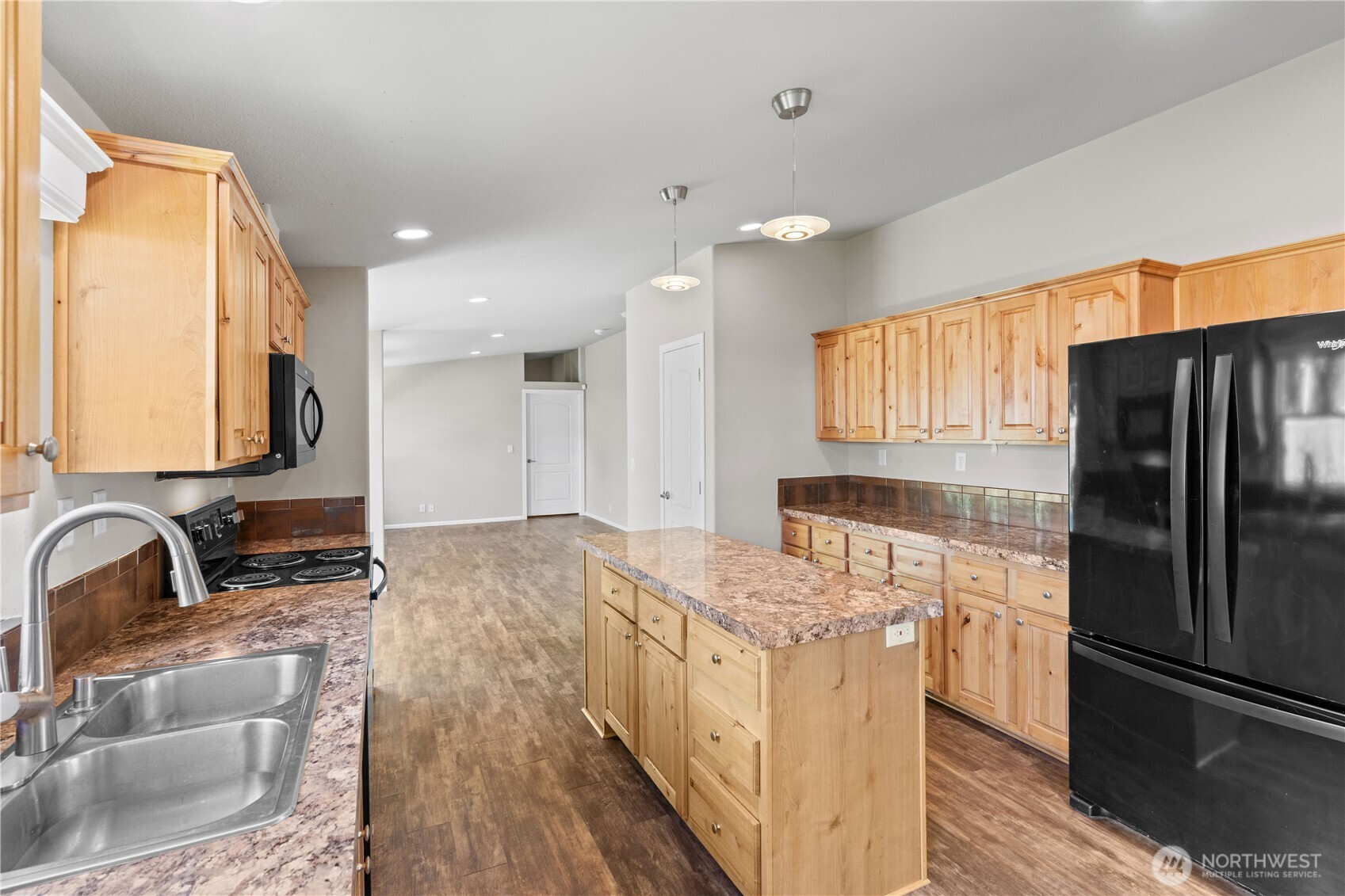 3516 Meadowbrook Lane Southeast Lacey, WA 98503 - Photo 16 of 39