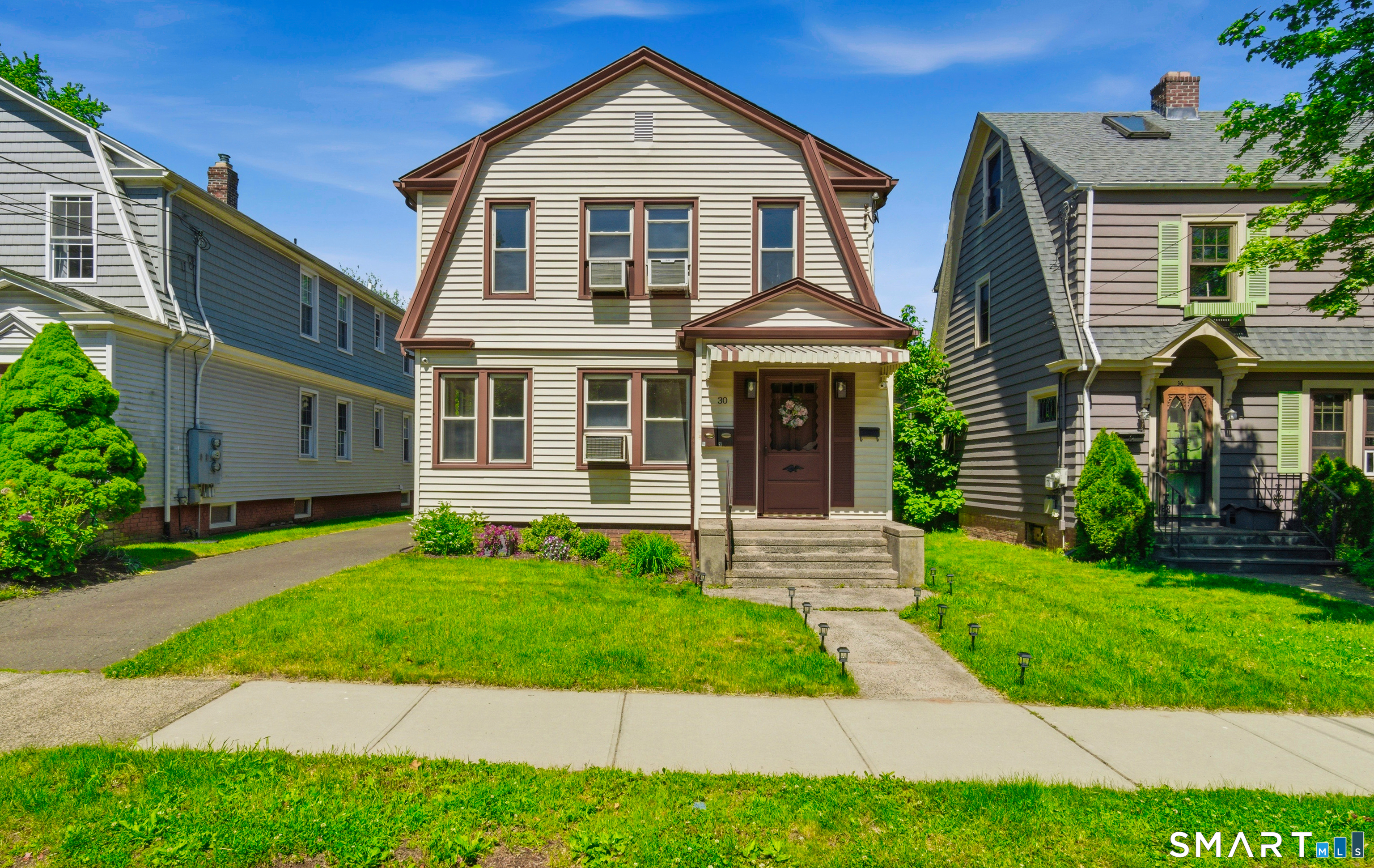 30 Coram Street, Unit 2 Hamden, CT 06517 - Photo 1 of 13