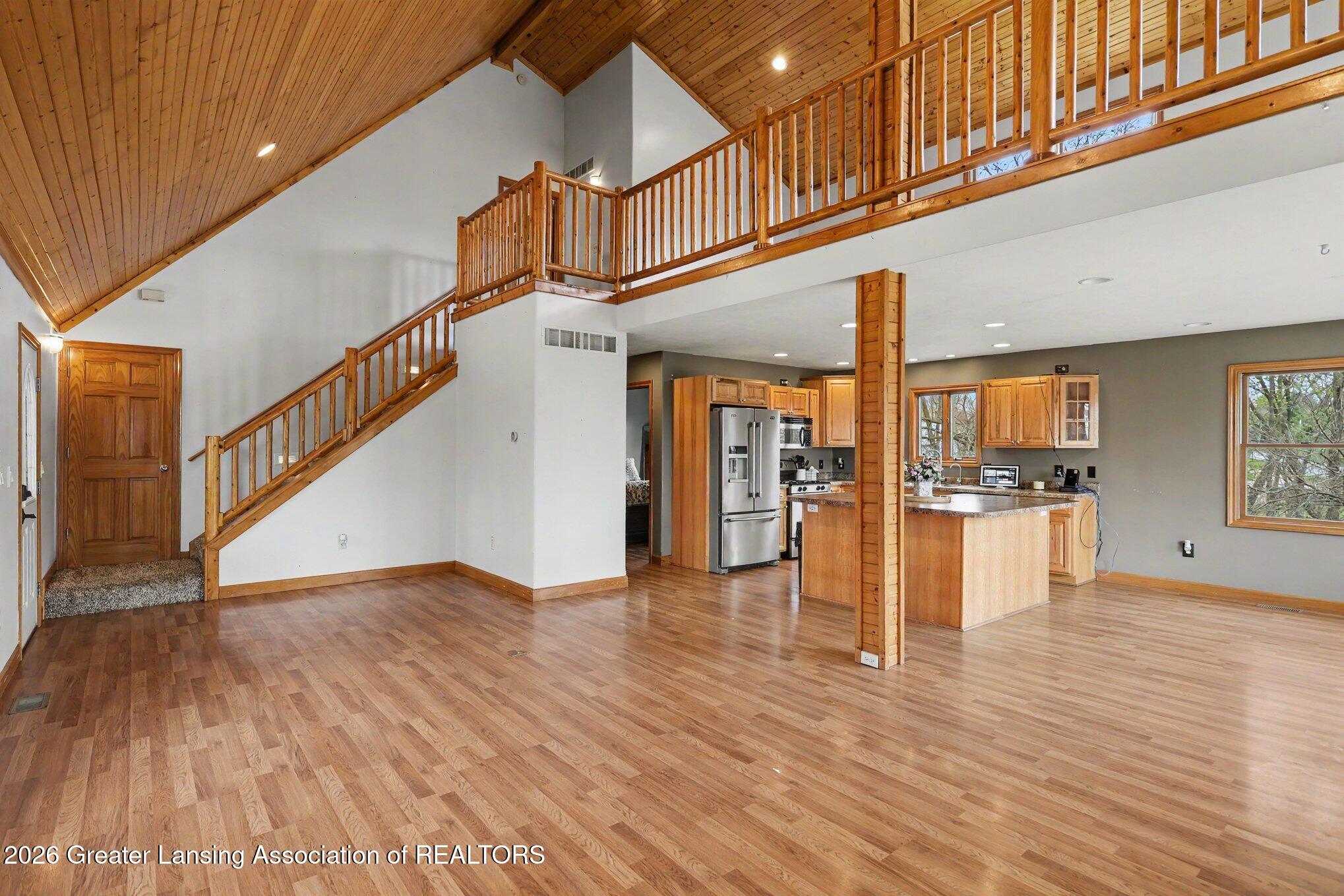 1407 Hayes Road Muir, MI 48860 - Photo 13 of 32 009_img_5179_877