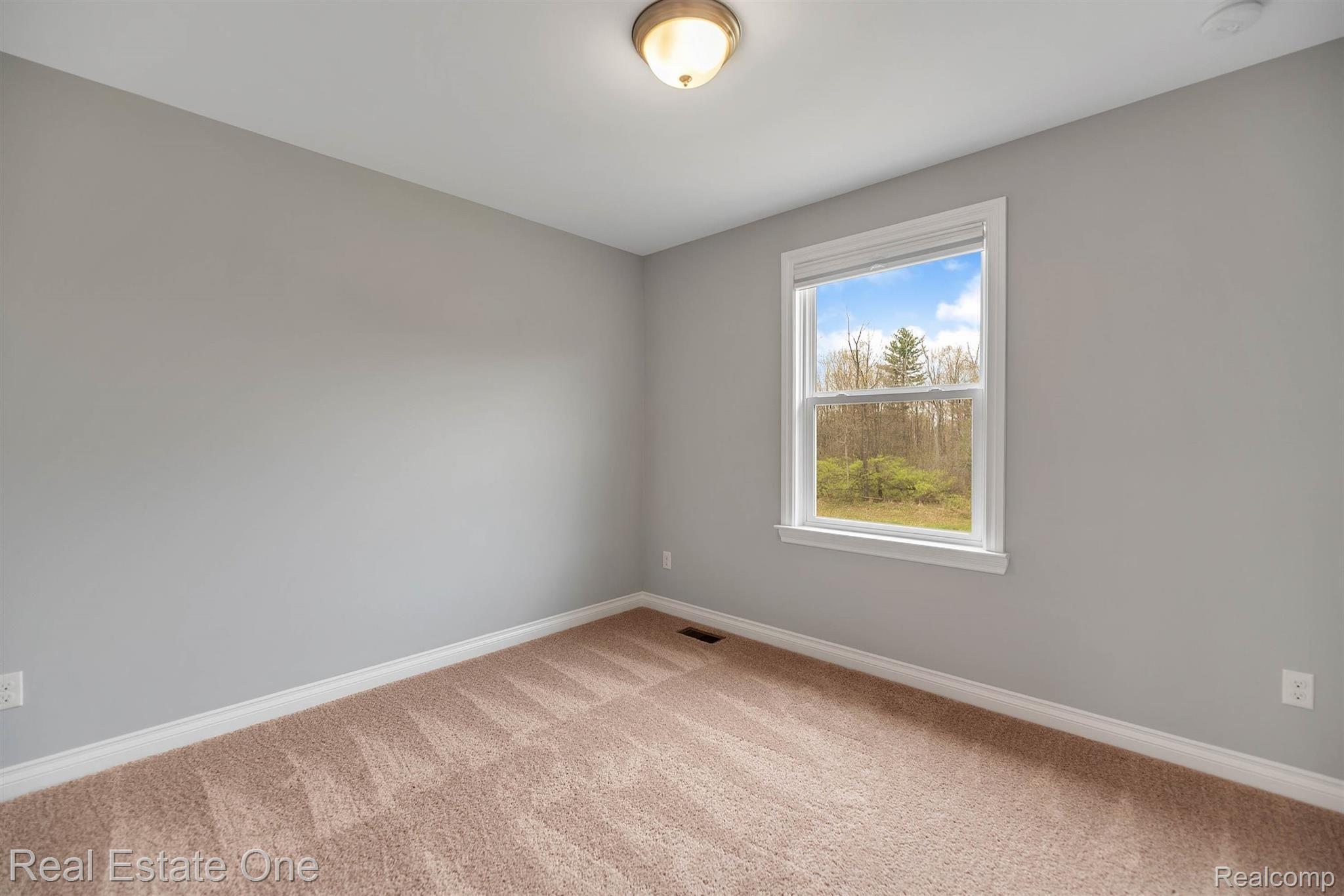 2452 Walnut View Drive Howell, MI 48855 - Photo 19 of 39 24-2452 Walnut View Dr-WindowStill-Real-Estate-Photography-24.jpg