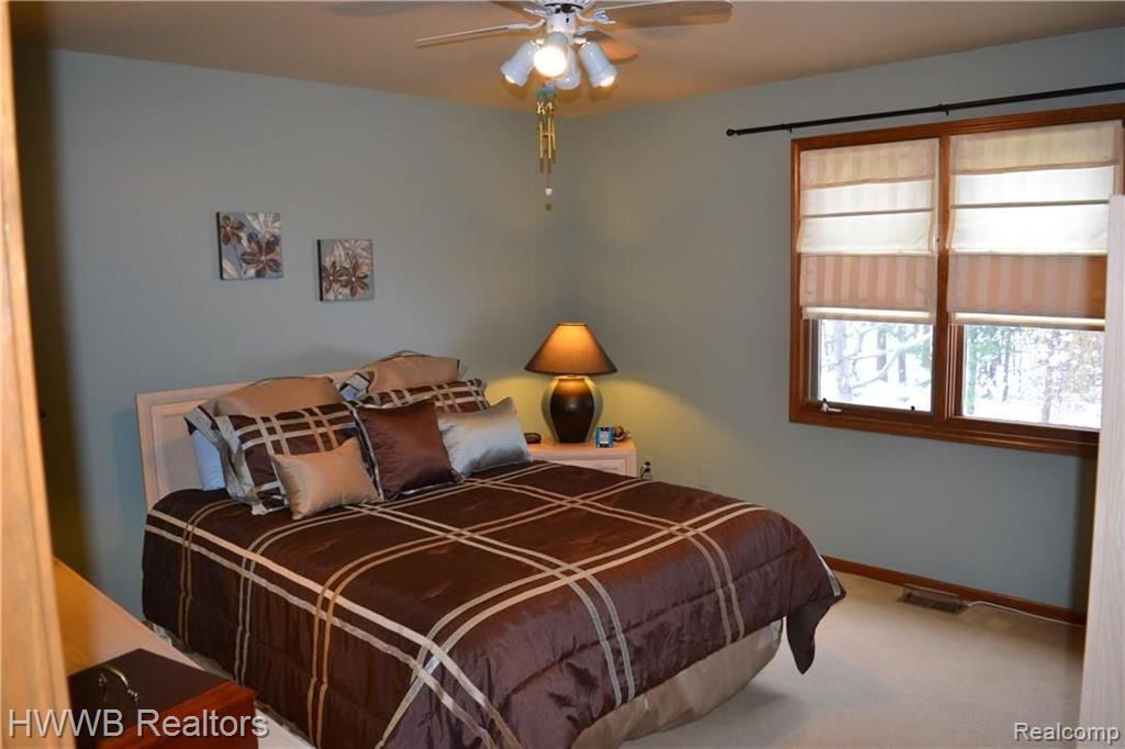 3397 Rocky Crest Drive Rochester Hills, MI 48306 - Photo 33 of 52