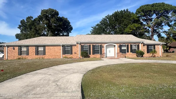 $2,700 | 301 Nesbitt Street, Palm Bay, FL 32907