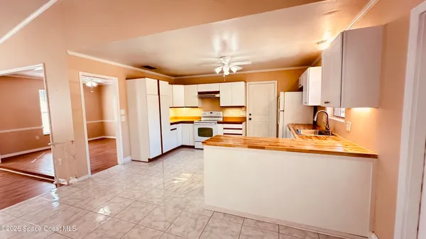 $2,700 | 301 Nesbitt Street, Palm Bay, FL 32907