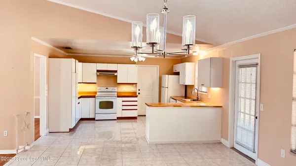 $2,700 | 301 Nesbitt Street, Palm Bay, FL 32907