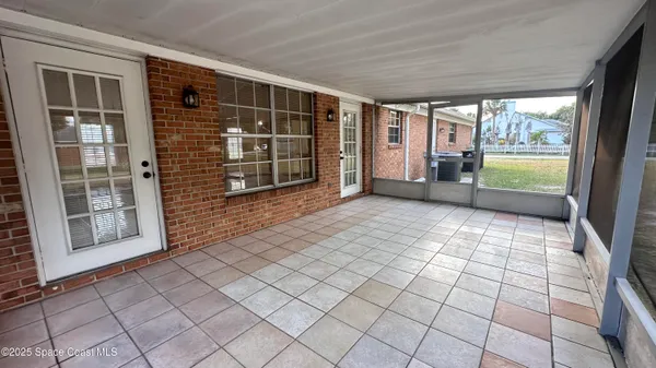 $2,700 | 301 Nesbitt Street, Palm Bay, FL 32907