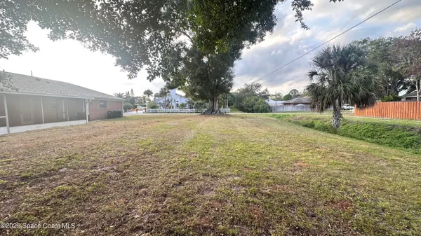 $2,700 | 301 Nesbitt Street, Palm Bay, FL 32907