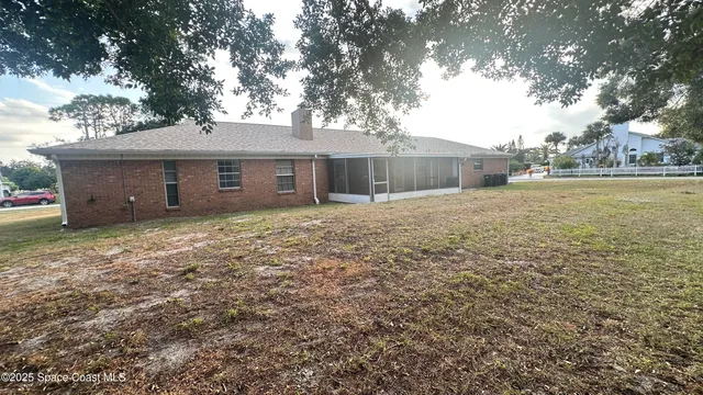 $2,700 | 301 Nesbitt Street, Palm Bay, FL 32907