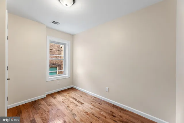 $1,550 | 25 1/2 Peace Street, Trenton, NJ 08608