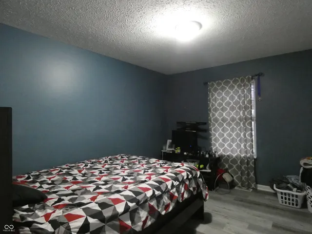 $329,900 | 6714 Colleens Way, Indianapolis, IN 46221