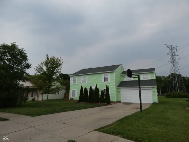 $329,900 | 6714 Colleens Way, Indianapolis, IN 46221
