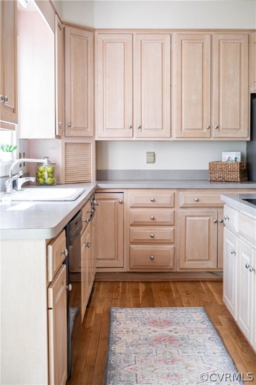 10497 Georgetown Road Mechanicsville, VA 23116 - Photo 21 of 50 a kitchen with granite countertop white cabinets and sink