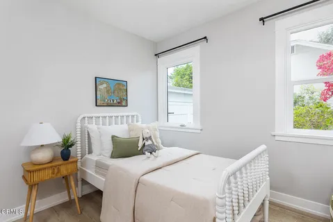 $1,495,000 | 2040 North Madison Avenue, Altadena, CA 91001