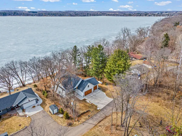$1,750,000 | 73 197th Street, Star Prairie, WI 54026