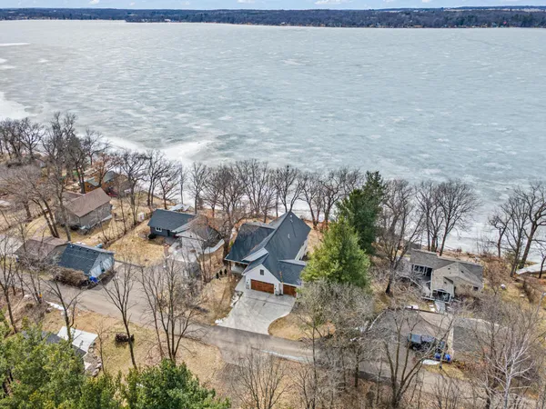 $1,750,000 | 73 197th Street, Star Prairie, WI 54026