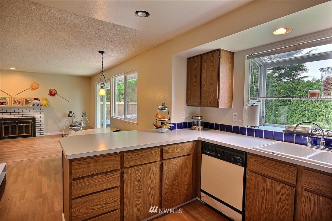2316 Southeast 21st Street Renton, WA 98055 - Photo 7 of 19 Gallery Image 7