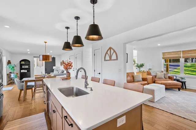 $699,900 | 780 Ashby Road, New Ipswich, NH 03071