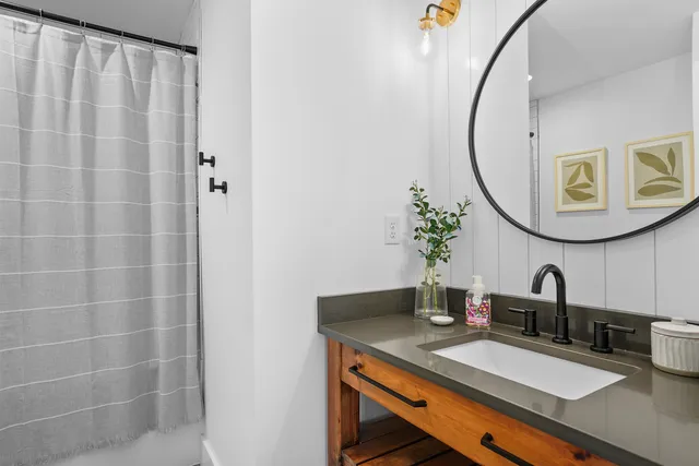 $699,900 | 780 Ashby Road, New Ipswich, NH 03071