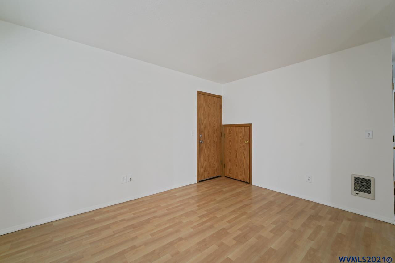 5260 Springcrest Drive South Salem, OR 97306 - Photo 11 of 27