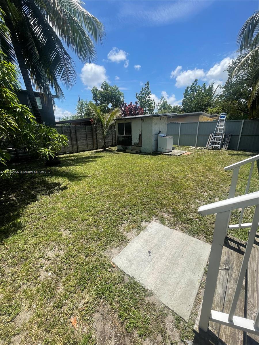 652 Northwest 28th Street Miami, FL 33127 - Photo 13 of 15 a view of a backyard