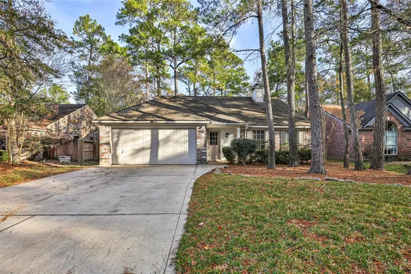 $2,400 | 98 South Village Knoll Circle, The Woodlands, TX 77381