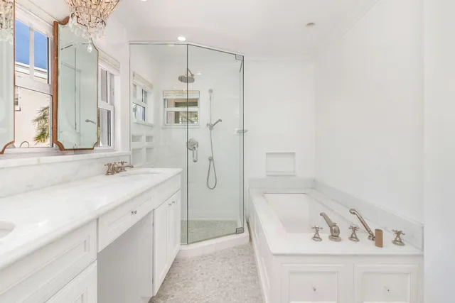 $3,290,000 | 222 Greenwood Drive, West Palm Beach, FL 33405