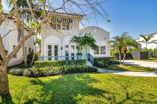 $3,290,000 | 222 Greenwood Drive, West Palm Beach, FL 33405