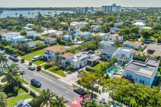 $3,290,000 | 222 Greenwood Drive, West Palm Beach, FL 33405