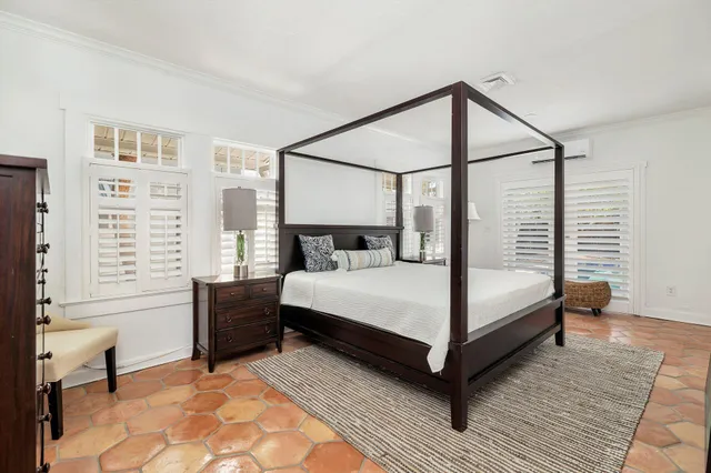 $3,290,000 | 222 Greenwood Drive, West Palm Beach, FL 33405