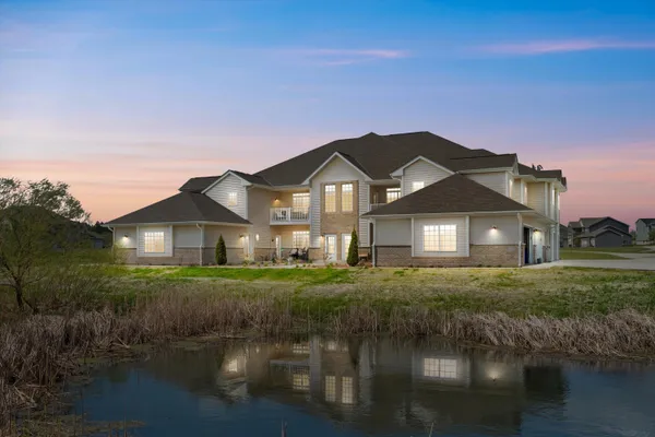 $380,000 | 1625 Grey Fox Trail, Unit H, Mukwonago, WI 53149