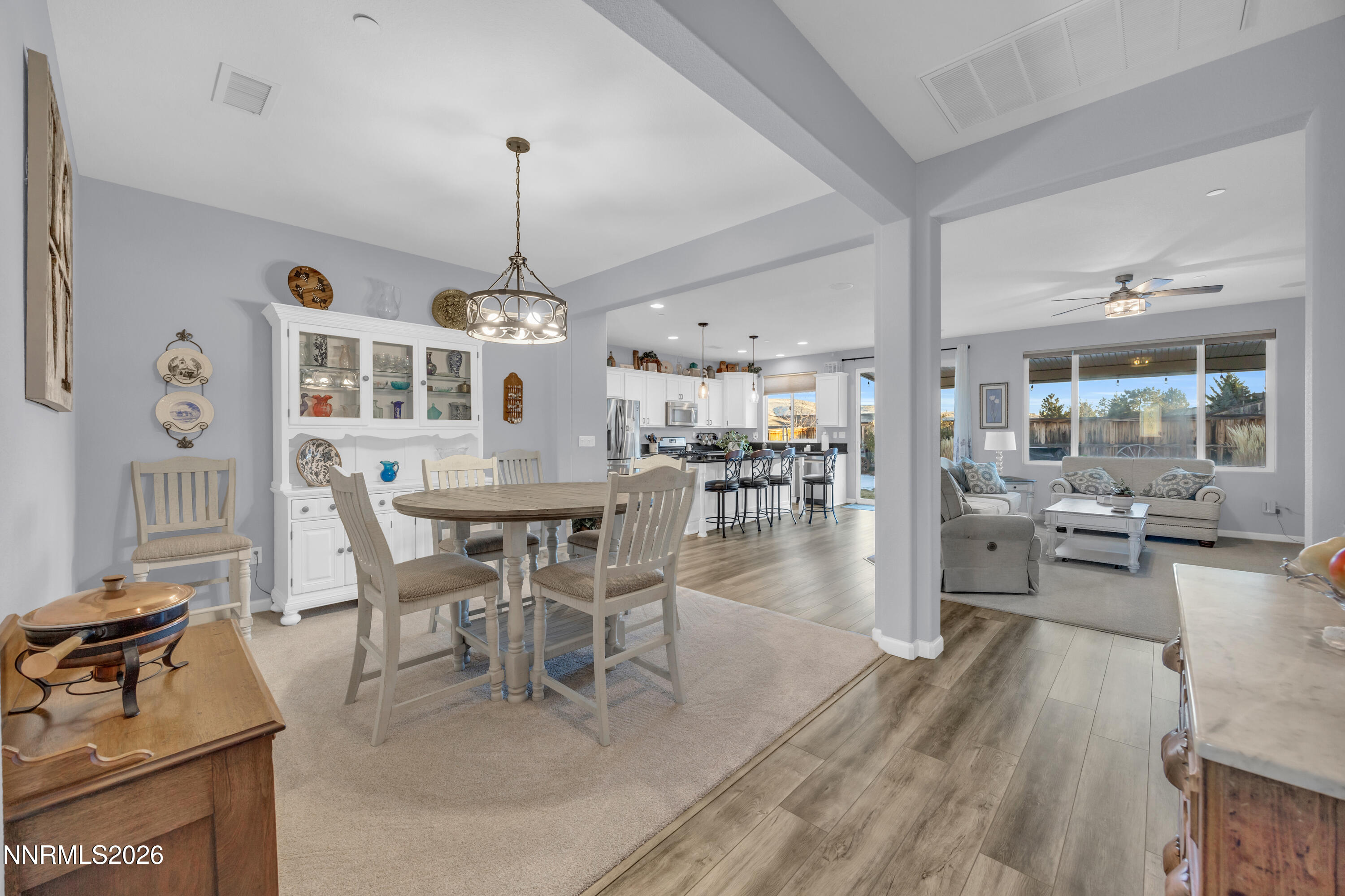 2823 Kimberlite Road Sparks, NV 89436 - Photo 6 of 33 Dining