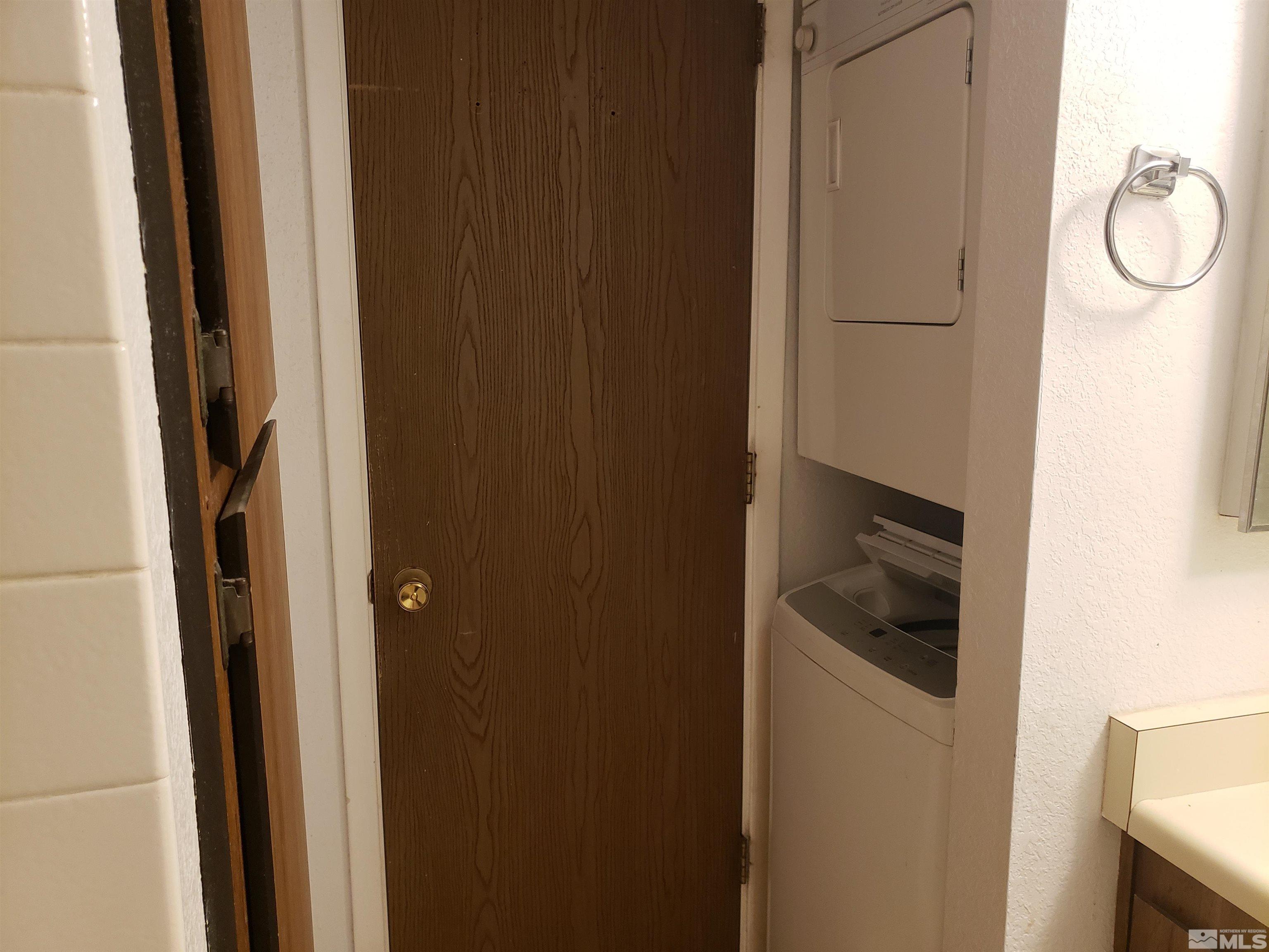 4380 Matich Drive Reno, NV 89502 - Photo 5 of 10 Photo 5