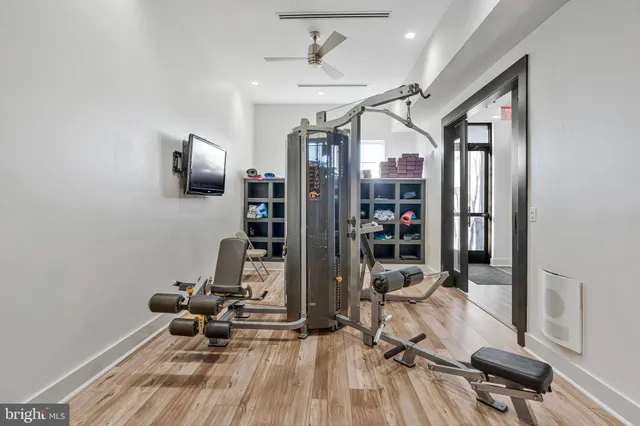 $989,900 | 23731 September Sun Square, Ashburn, VA 20148