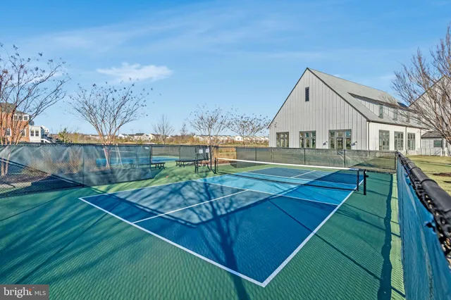 $989,900 | 23731 September Sun Square, Ashburn, VA 20148