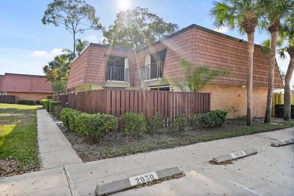 $2,000 | 2930 Southwest Sunset Trace Circle, Palm City, FL 34990