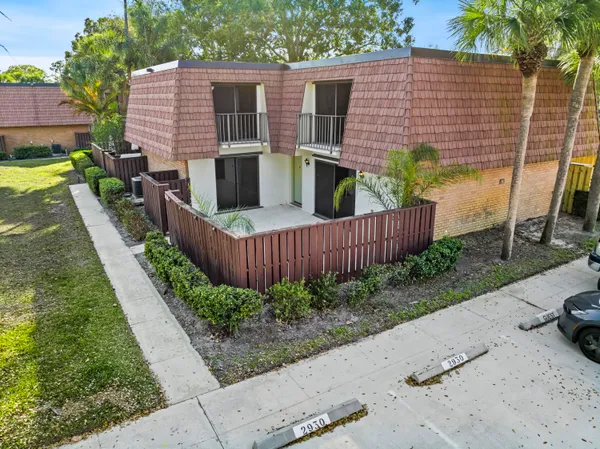 $2,000 | 2930 Southwest Sunset Trace Circle, Palm City, FL 34990