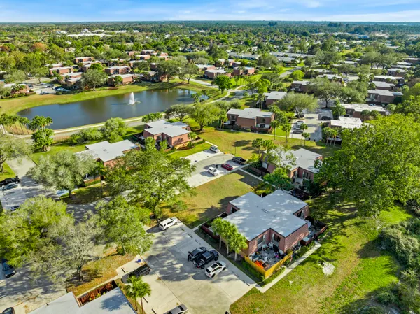 $2,000 | 2930 Southwest Sunset Trace Circle, Palm City, FL 34990