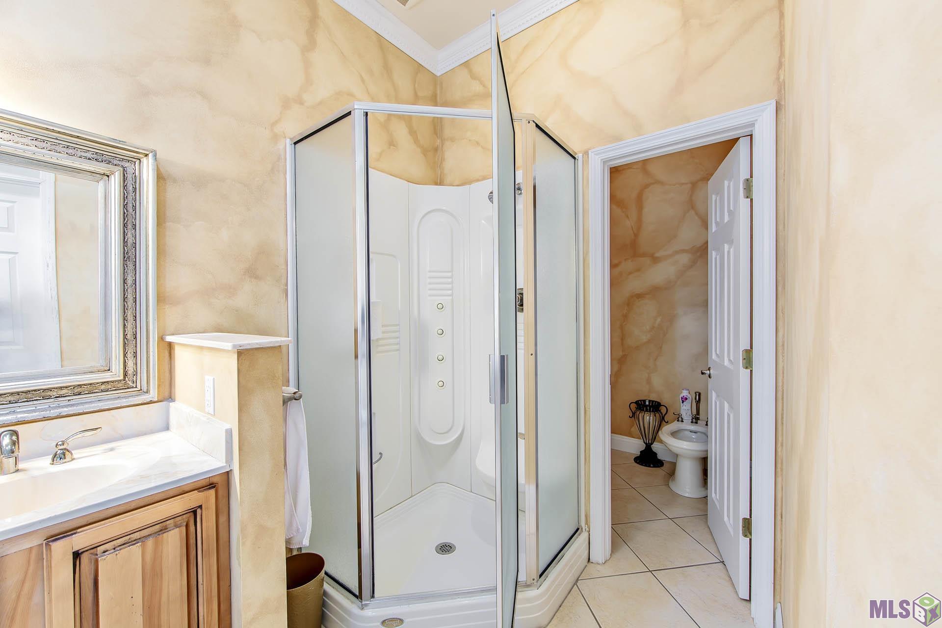 2269 Brady Road Theriot, LA 70397 - Photo 15 of 24