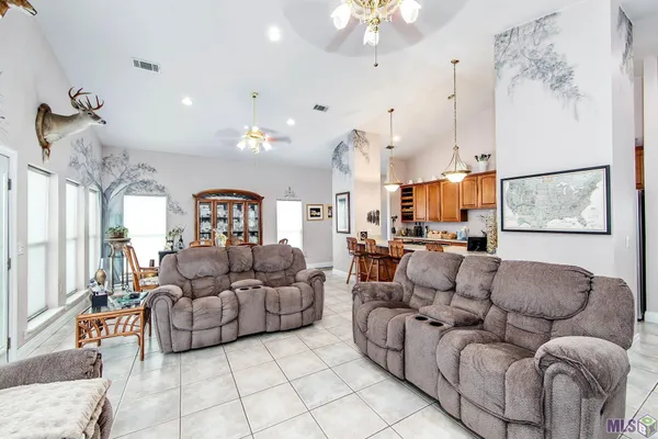 $299,900 | 2269 Brady Road, Theriot, LA 70397